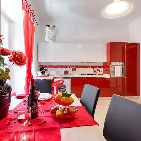 Apartmán New In! Sophie At Colosseum Řím